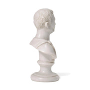 Giulio Cesare: Busto in marmo di Carrara ricomposto